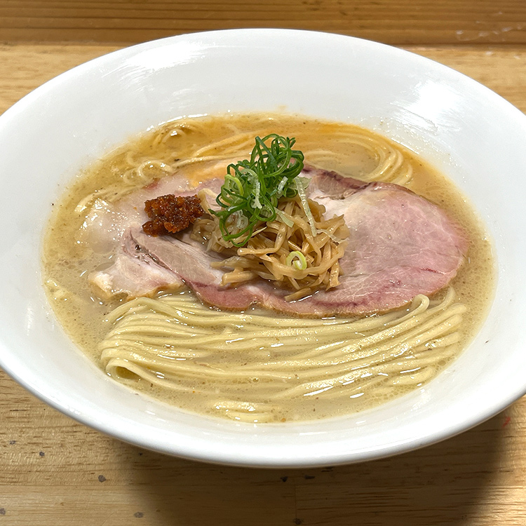 Duck White Soup & Homard Lobster's Marriage Noodle 