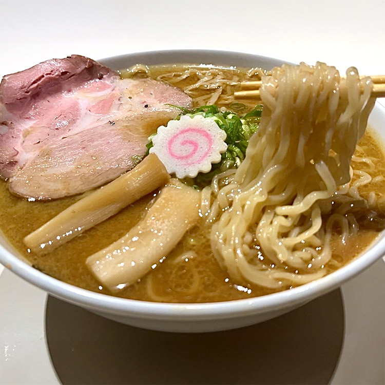 札幌鶏白湯みそラーメン