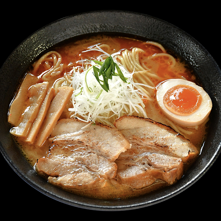 伊勢海老と比内地鶏の濃厚味噌炙りチャーシューメン