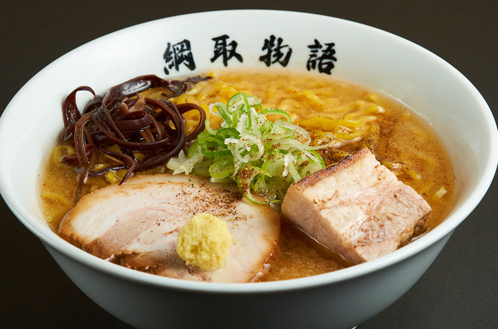 横綱チャーシューと炙り角煮の濃厚札幌味噌
